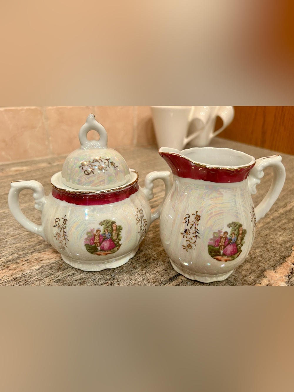 Porcelain Lusterware Hand Painted Sugar Bowl and creamer Set Vintage Japan
